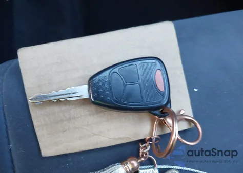 2012 Jeep Compass Latitude из США, поврежденный, VIN 1C4NJDEB0CD650366